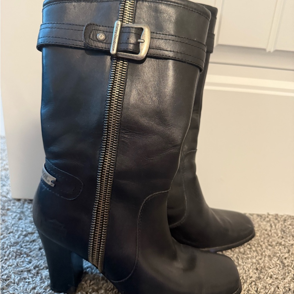 Stylish Black Leather Danica HD Mid-calf Boots